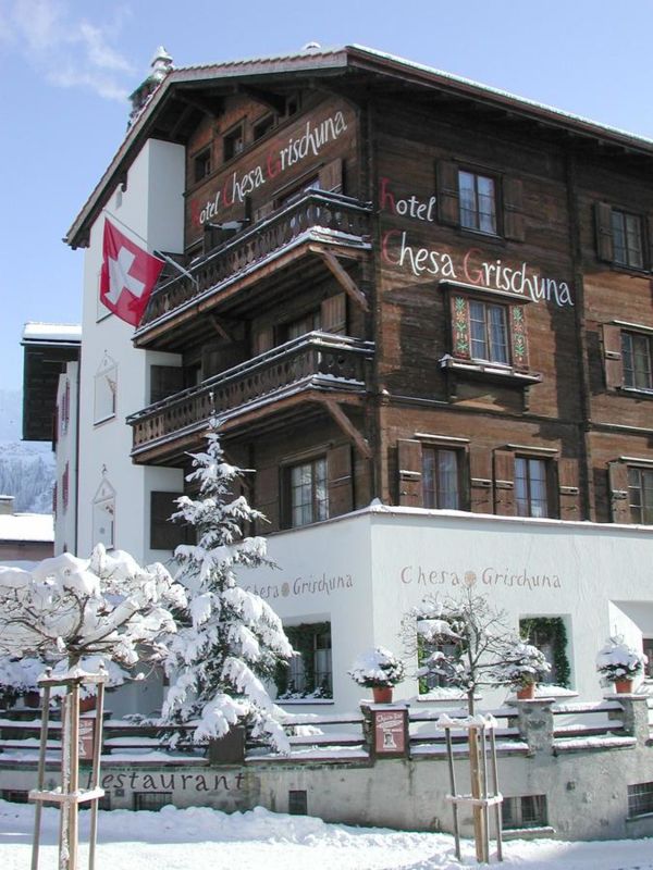 Hotel Chesa Grischuna Hotel Chesa Grischuna