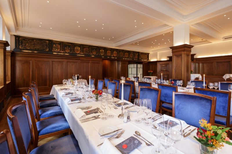 Zunfthaus zur Schmiden