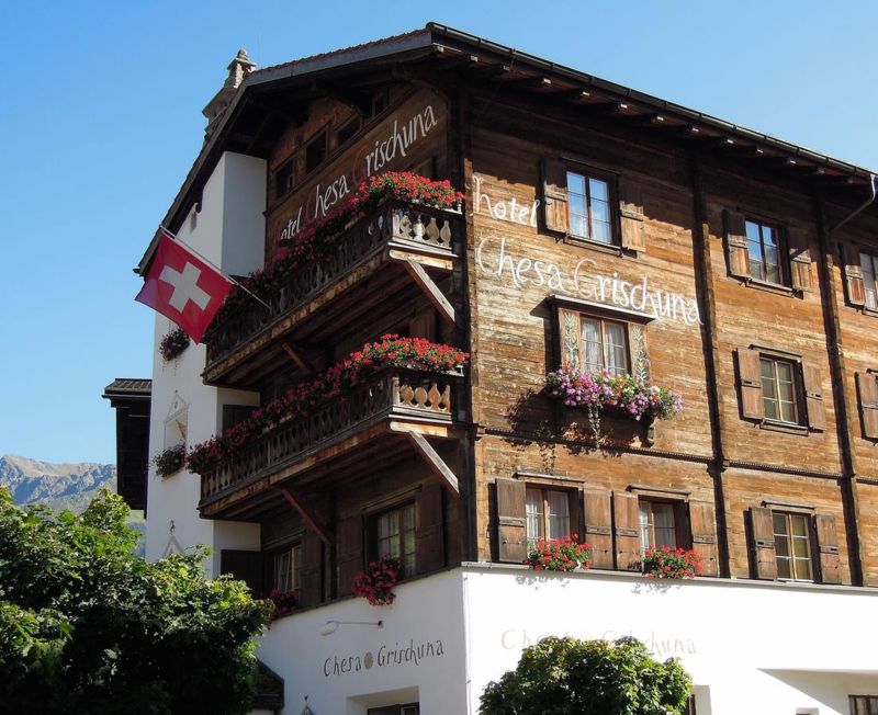 Hotel Chesa Grischuna Hotel Chesa Grischuna